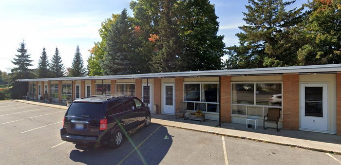 Villa Moderne Motel - From Web Listing (newer photo)